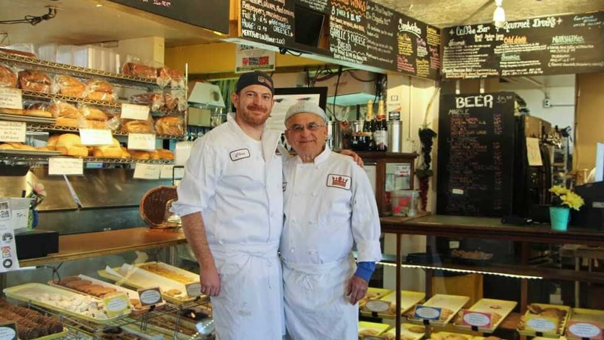 Website-Client-Stories-LP-image-Golden-Crown-Panaderia